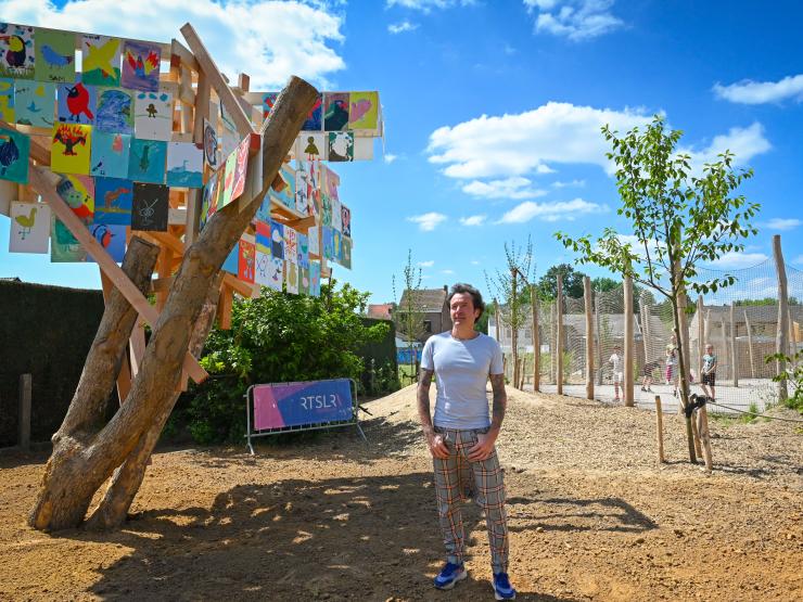Speelplaats GBS 'het Nest' kunstwerk Arne Quinze