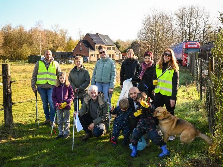 Buurtcomité Demerkant tijdens de Lenteschoonmaak 2026.